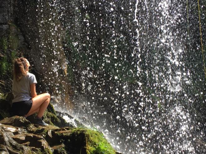 37775228_10160611924900394_6219763753060139008_n